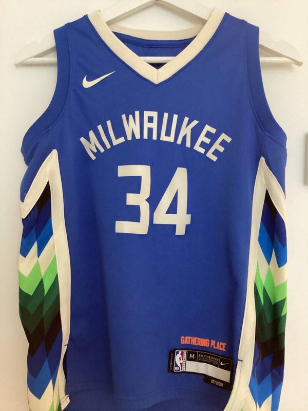 Giannis Antetokoumpo fanipaita