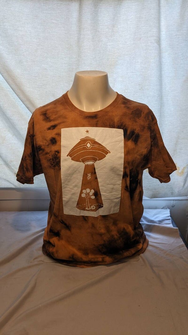 Original "Alien Abduction" T-shirt White Design Tie Dye Large