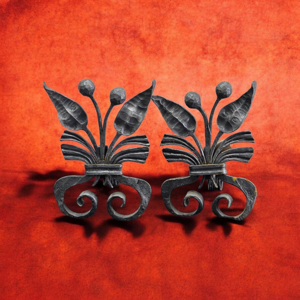 The Hearthstone Hand Andiron – 12" Wrought Iron in Graphite Finish