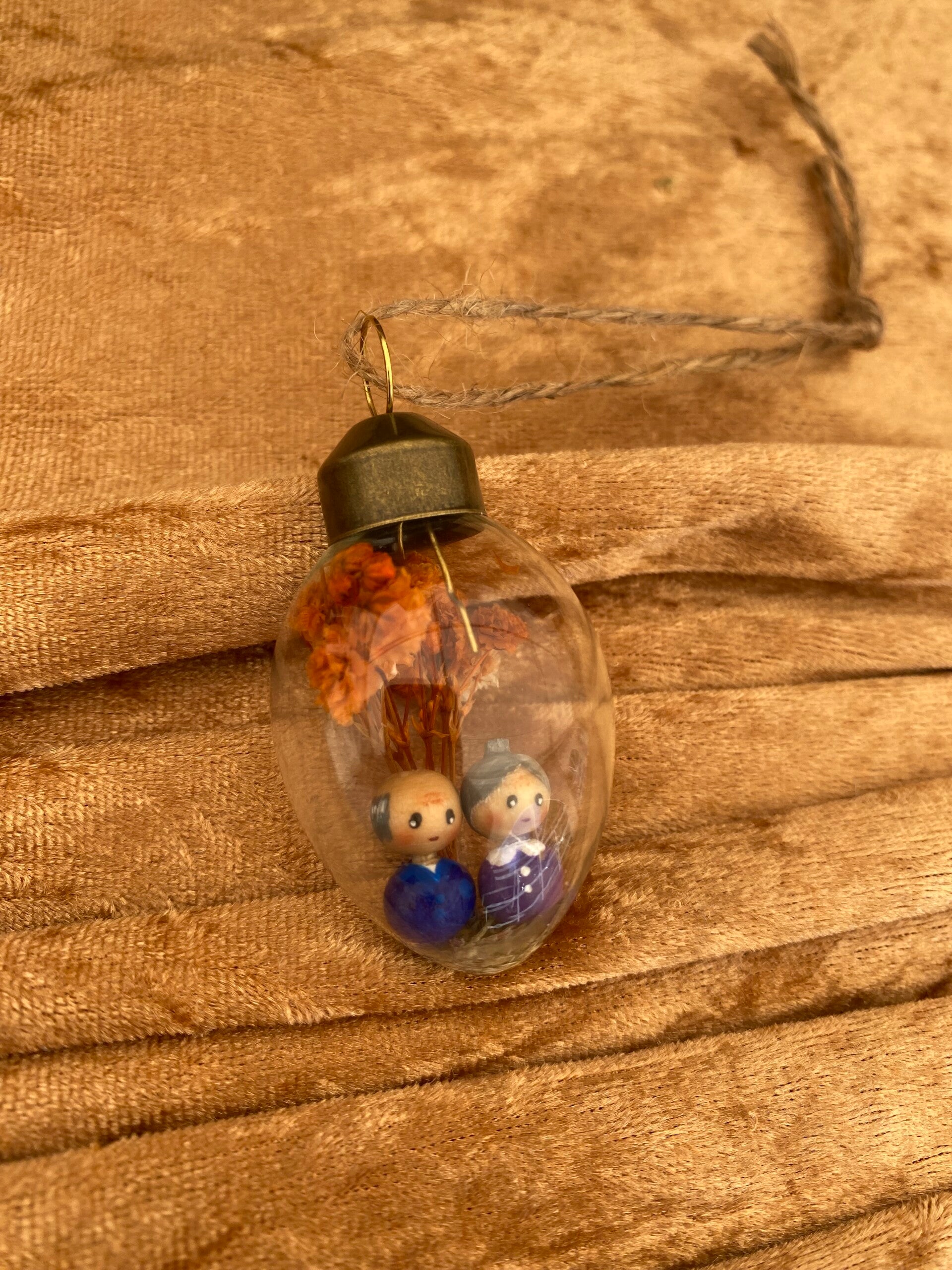 Glazen ei met opa en oma