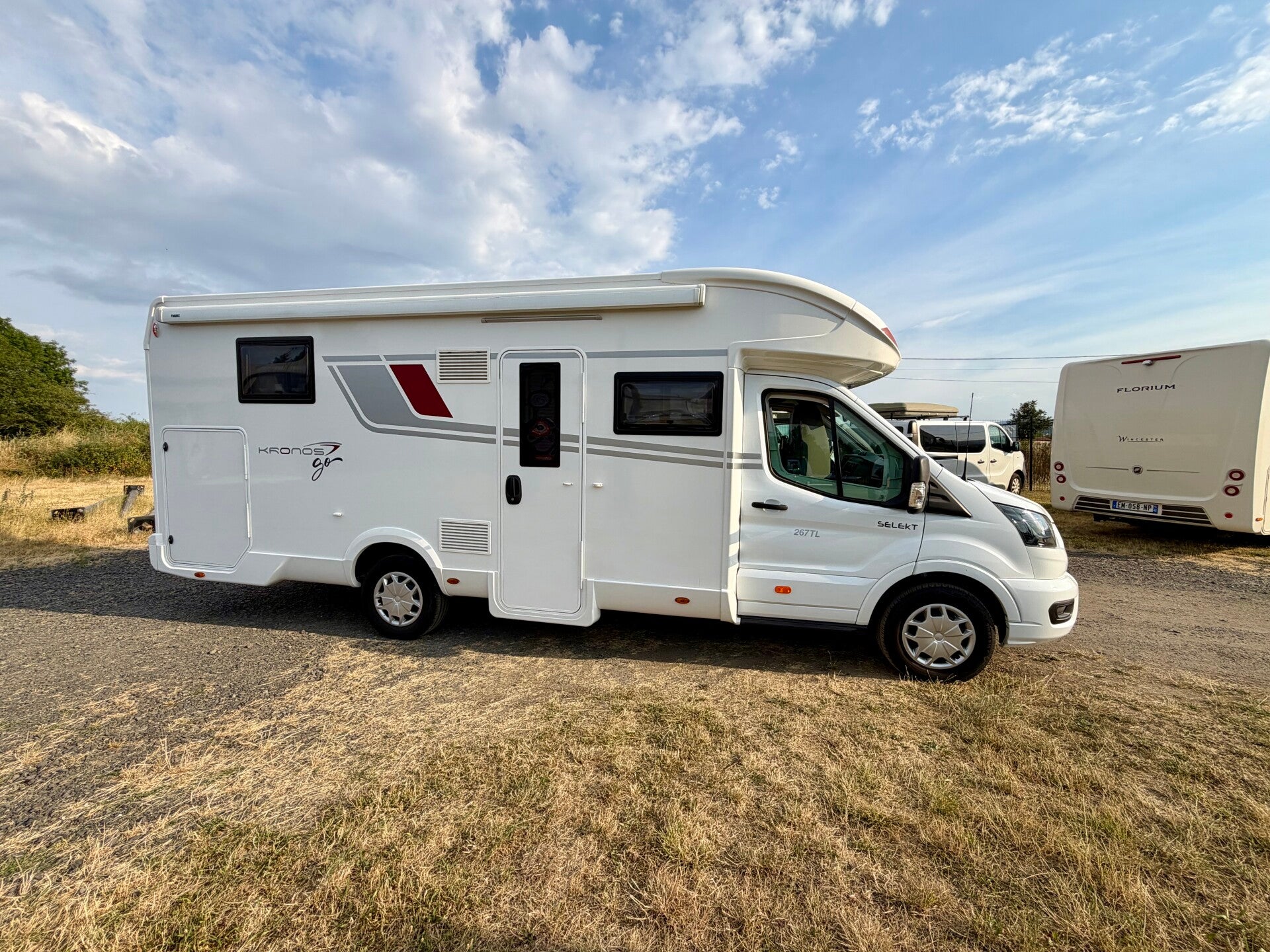 Roller Team Kronos 267 TL - 170cv boite auto - 2023 - 7800 km