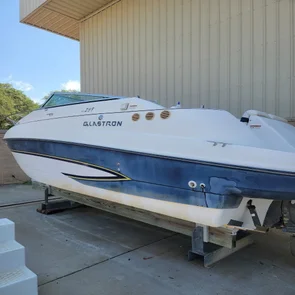 boat-pics-standard.webp