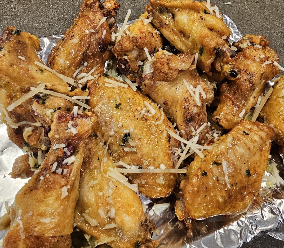 Chicken Wings / Dinner / Recipes | CulinaryandCraft