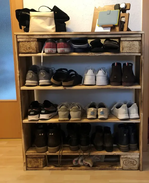 Schuhschrank! Schuhregal aus Paletten