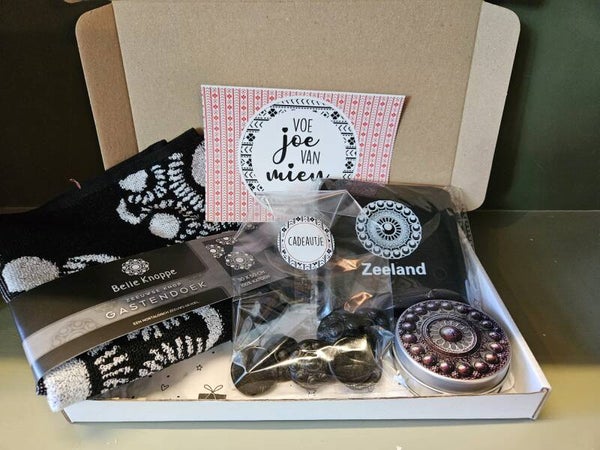Brievenbuspakketje "Gastendoekje."