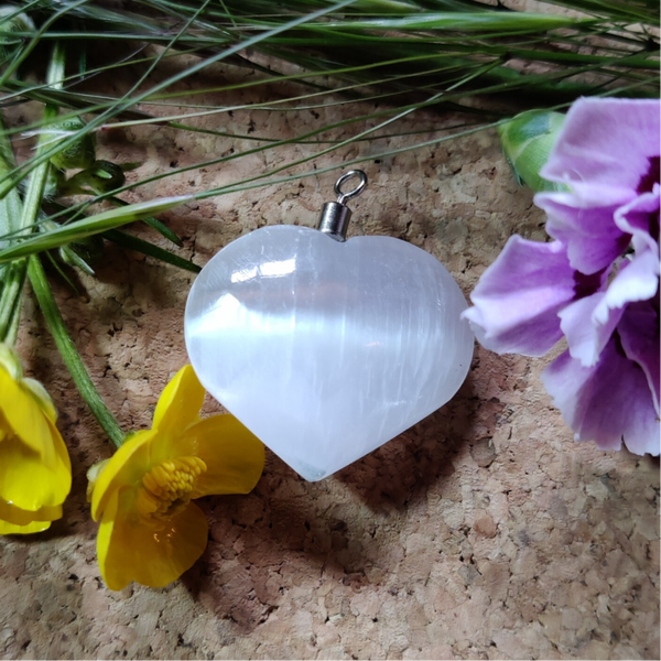 Seleniet Hart Hanger (satijnspaat)