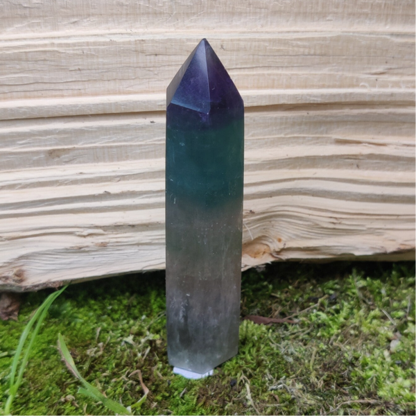 Fluoriet Toren 5 - Obelisk - 10 cm