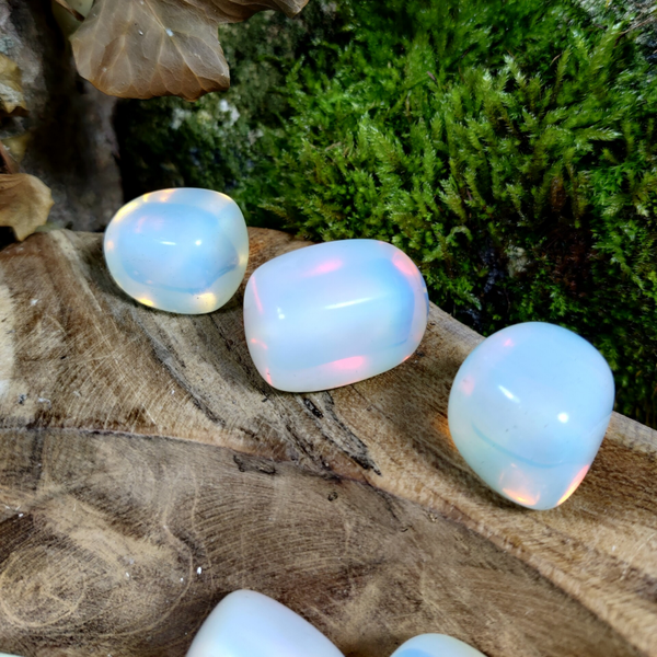 Opaliet Trommelsteen 2- 4 cm