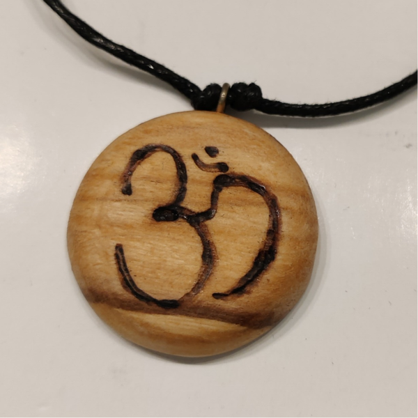 Palo Santo AAA Ketting Ohm No 32