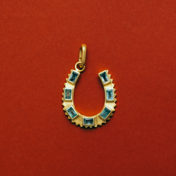 FORTUNE HORSE SHOE Pendant