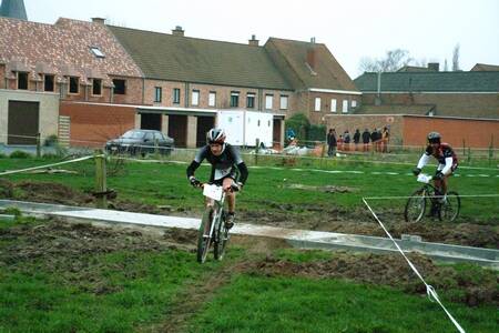 2002-12-08_bk_winterduatlon_oeselgem_foto20-standard.jpg