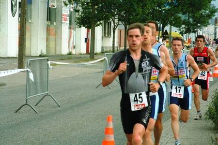 2003-06-08_sp-duatlon_leuven_03-standard.jpg