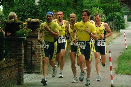 2003-08-23_bk-ploegenduatlon_zele_04-standard.jpg