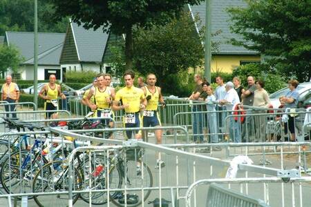 2003-08-23_bk-ploegenduatlon_zele_08-standard.jpg