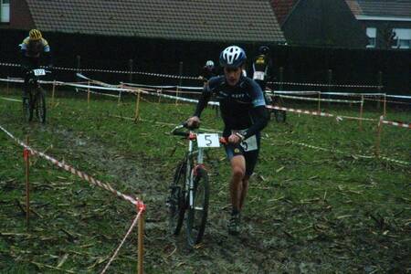 2004-01-31_bk-winterduatlon_waregem_19-standard.jpg