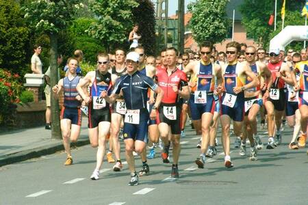 2004-05-16_sp-duatlon_avelgem_02-standard.jpg