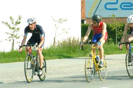 2004-05-16_sp-duatlon_avelgem_14-standard.jpg