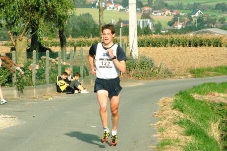 2004-10-09_stratenloop_tiegem_03-standard.jpg
