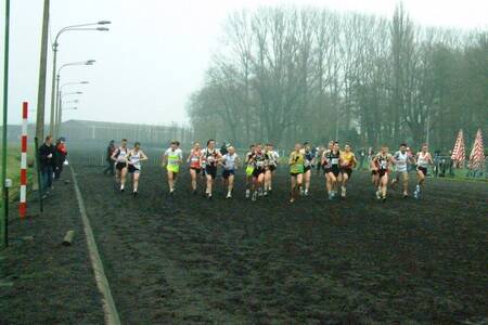 2004-12-05_jongerencross_02-standard.jpg