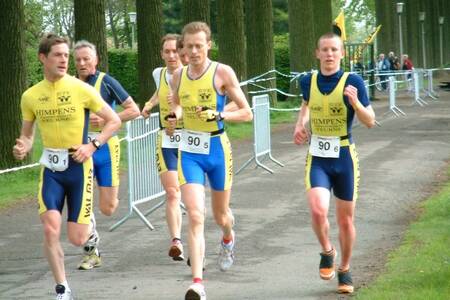 2005-04-30_ploegenduatlon_wachtebeke_04-standard.jpg