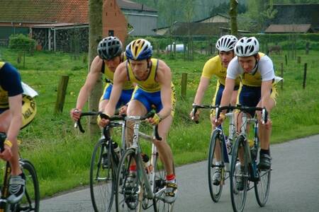 2005-04-30_ploegenduatlon_wachtebeke_10-standard.jpg