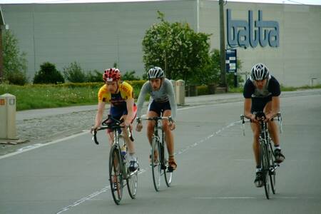 2005-05-08_sp-duatlon_avelgem_11-standard.jpg