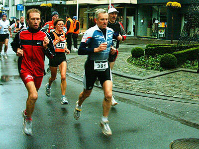 2005-12-04_kerstloop_waregem11-standard.jpg