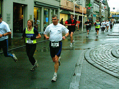 2005-12-04_kerstloop_waregem12-standard.jpg