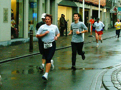 2005-12-04_kerstloop_waregem13-standard.jpg
