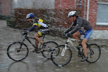 2008-11-22_winterduatlon_geluwe_foto22-standard.jpg