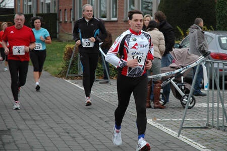 2011-12-04_kerstloop-waregem_foto13-standard.jpg