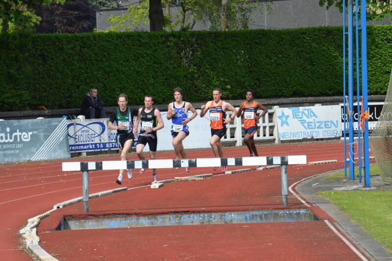 2013-05-26_3000m_izegem_06-standard.jpg