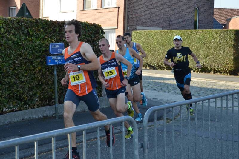 2015-10-11_reuzenrun_tielt_02-standard.jpg