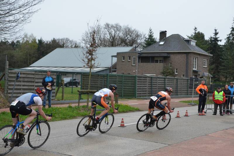 2017-04-01_duatlon_geel_12-standard.jpg