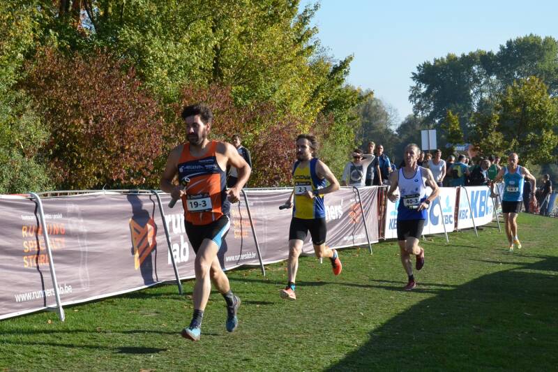 2018-10-21_crosscup_relays_gent_08-standard.jpg