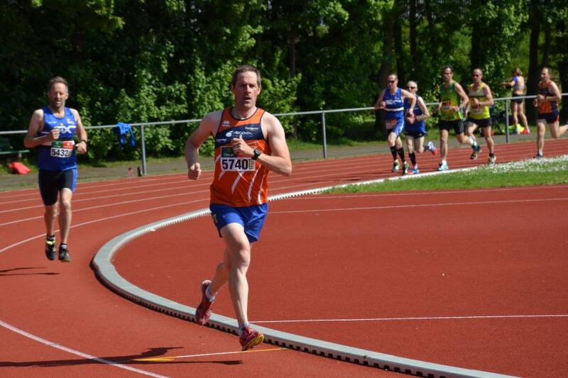2019-05-11_mastersmeeting-tielt-2000m_05-standard.jpg