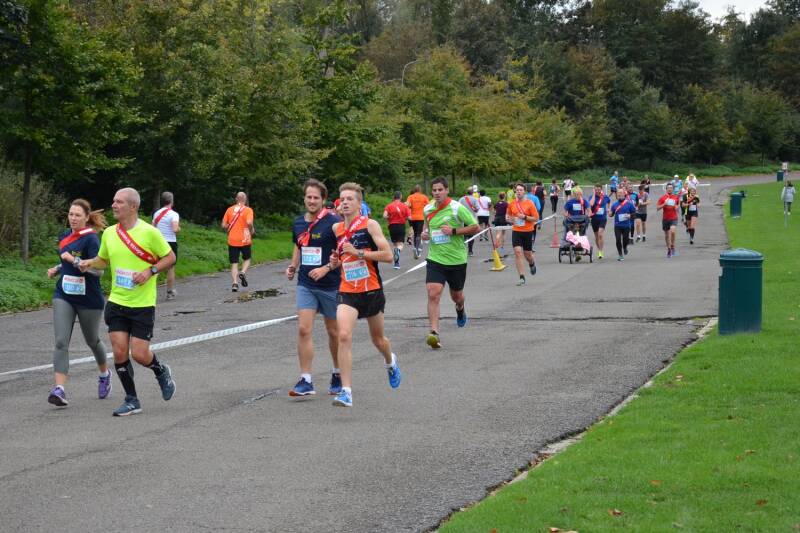 2019-10-19_brussels_ekiden_09-standard.jpg