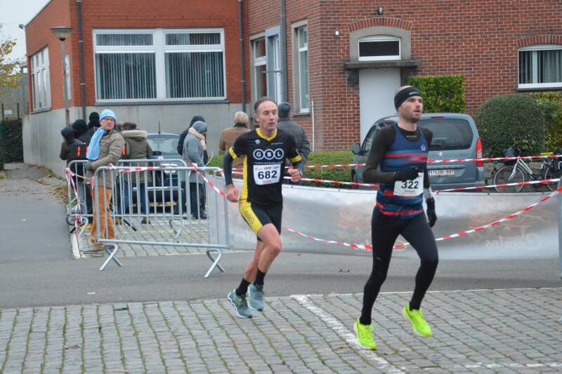 2022-12-04_kerstloop_waregem_11-standard.jpg