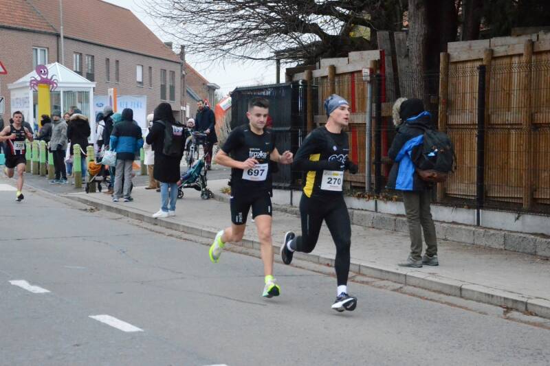 2022-12-04_kerstloop_waregem_16-standard.jpg