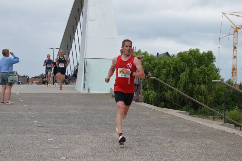 2023-07-01_ironrun_harelbeke_14-standard.jpg