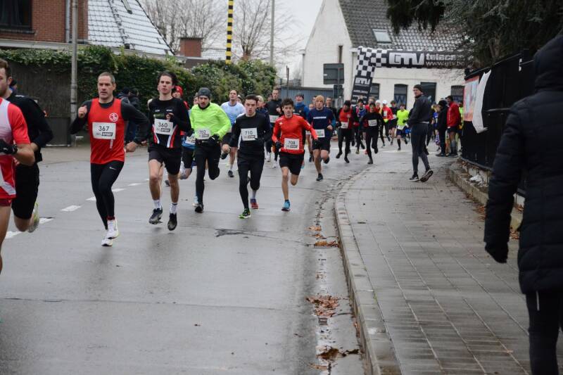 2023-12-03_kerstloop_waregem_02-standard.jpg