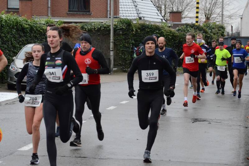 2023-12-03_kerstloop_waregem_07-standard.jpg