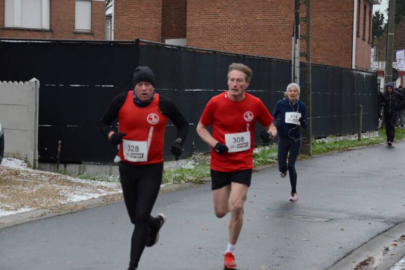 2023-12-03_kerstloop_waregem_17-standard.jpg