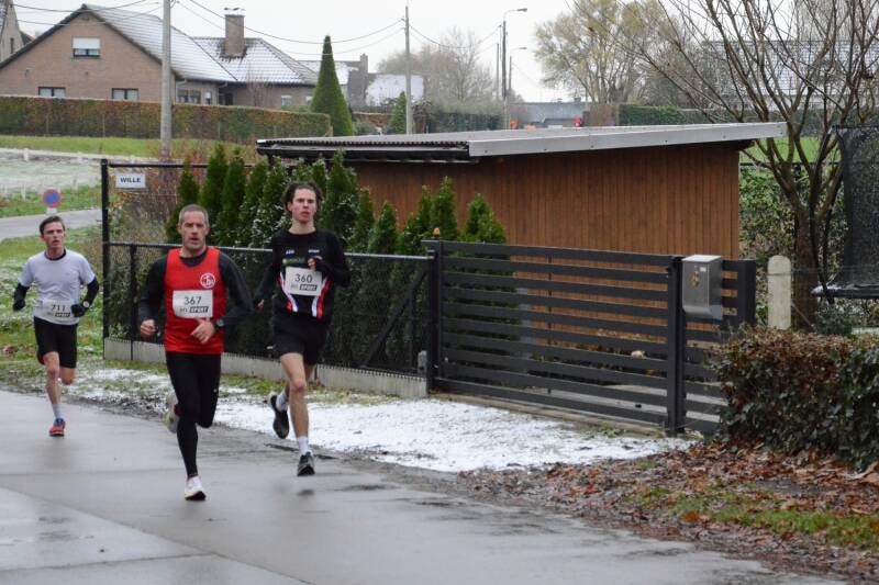 2023-12-03_kerstloop_waregem_23-standard.jpg