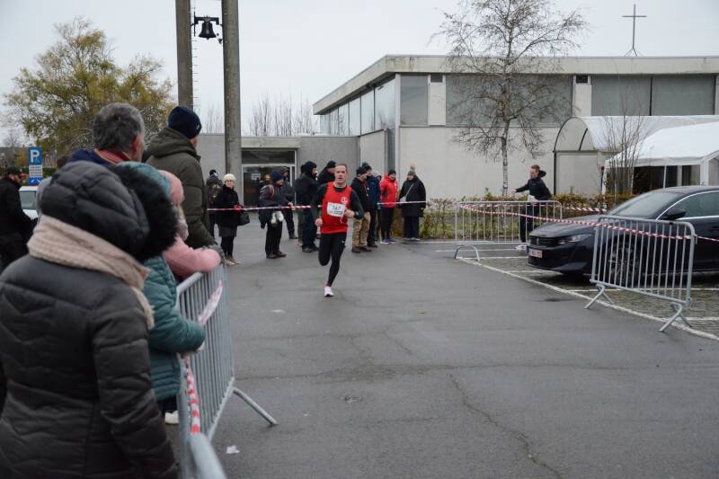 2023-12-03_kerstloop_waregem_28-standard.jpg
