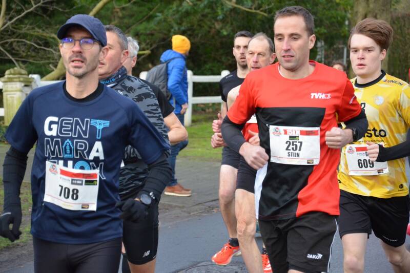 2023-12-30_sylvesterjogging_wielsbeke_05-standard.jpg