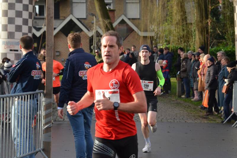 2023-12-30_sylvesterjogging_wielsbeke_12-standard.jpg