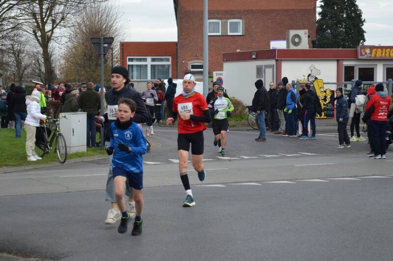 2024-12-01_kerstloop_waregem_15-standard.jpg