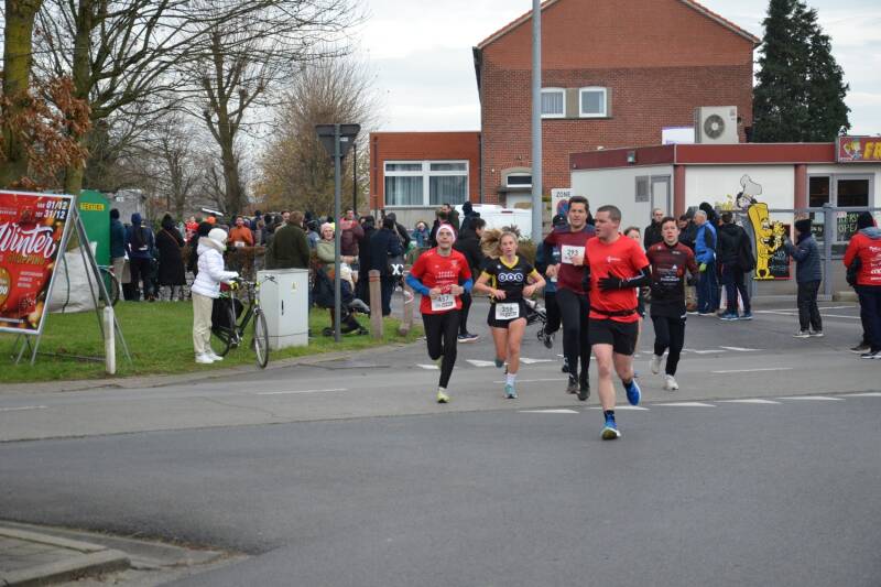 2024-12-01_kerstloop_waregem_16-standard.jpg