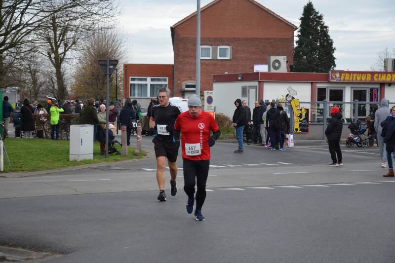 2024-12-01_kerstloop_waregem_18-standard.jpg
